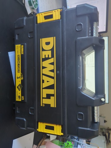 Dewalt stacking tool - dewalt,