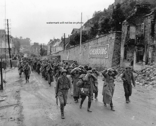 Soldiers with german - with,