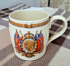 KING GEORGE V & QUEEN MARY 1910-1935 SILVER JUBILEE COMMEMORATIVE MUG