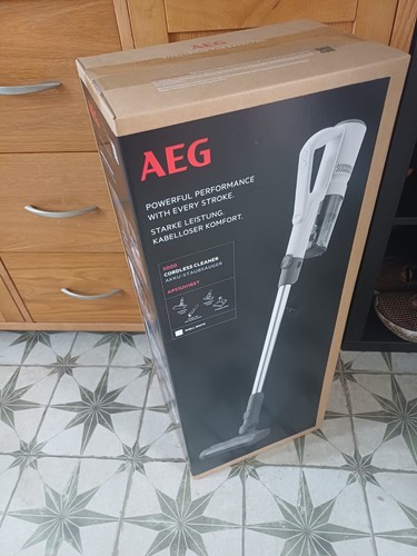 Aeg cordless vacuum cleaner - cordless,