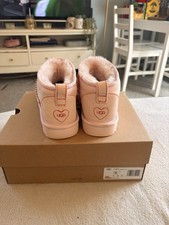 Uggs Ultra Mini Love, Women's