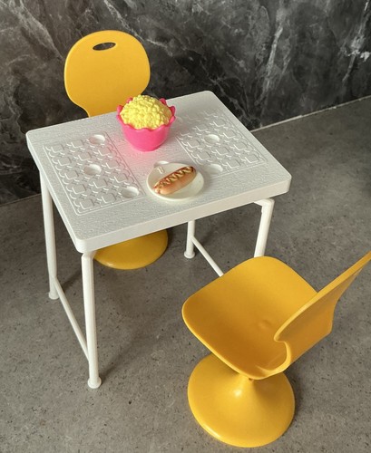 Barbie playset table - playset, two