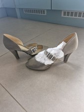 Clarks Occasion Women's Mink Silver Grey Satin Shoes, Size UK 7D, dimonte fasten