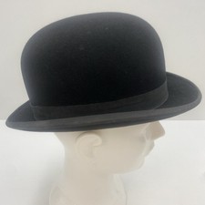 Moss Bros Black Bowler Hat Size 22 in Small                                  S5