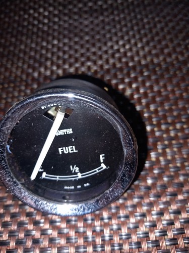 Mgb early smiths fuel guage - smiths,