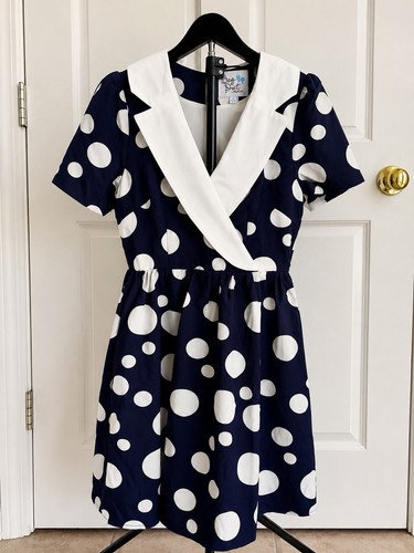 Bea dot modcloth dress - &, m