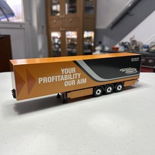 WSI 1:50th Scale Tri Axle Box