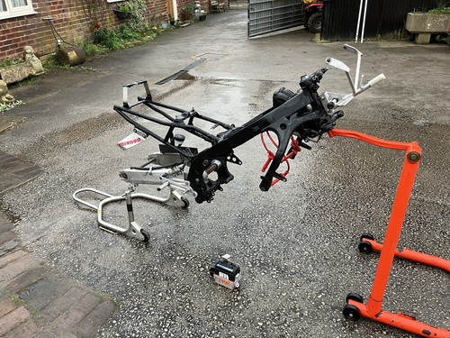 Honda cbr 600 steel frame - honda,