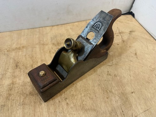 Antique wood brass infill - antique, wood&brass