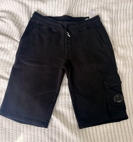 Company lens shorts - c.p., age