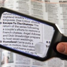 Easylife Magnifying Glass with Light, Magnifying Glass for Reading with Cleaning