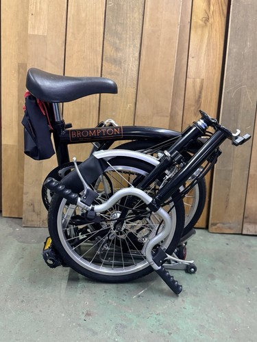 Brompton folding bike - brompton,