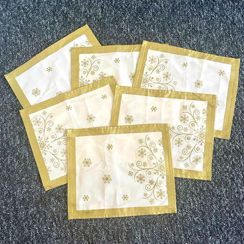 Bnwt gold snowflake - bnwt,
