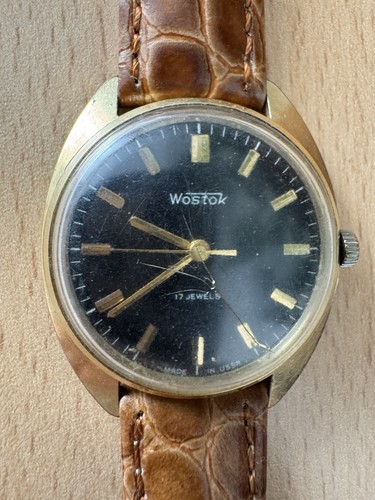 Vintage wostok ussr - wostok, mechanical