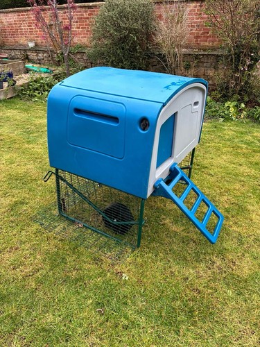 Omlet cube mk1 chicken coop - omlet,