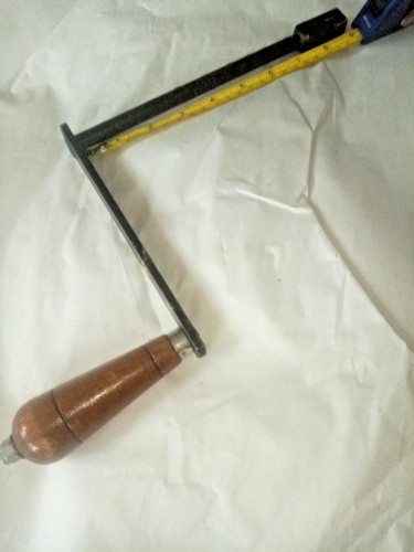 Antique style winding handle - antique,