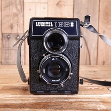 Lomo Lubitel 166 B Universal Medium Format TLR Film Camera - Untested