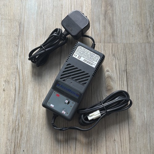 Battery charger accumate - battery,