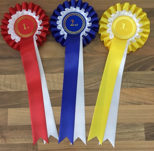 Large tier rosettes - rosettes, of