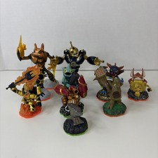 Skylanders Lot of 10 Figures