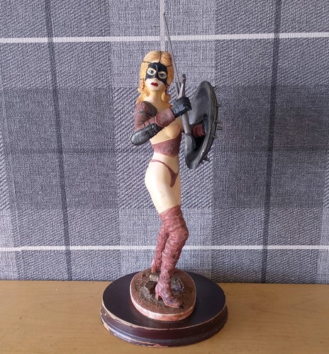 Large vintage barbarian sexy - vintage,