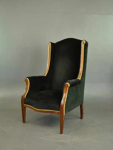 Edwardian mahogany wing chair