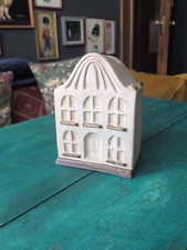 Studio pottery 13cm tall Domed
