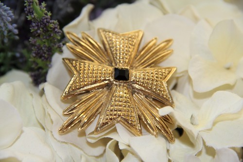 Vintage carolee maltese cross - vintage,