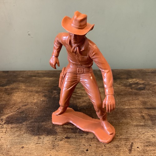 Vintage louis marx cowboy - louis, ?