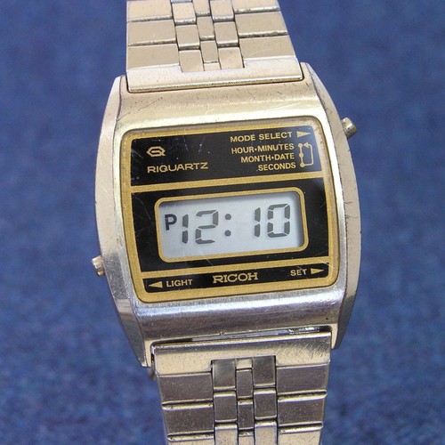 Ricoh riquartz digital watch - ricoh,