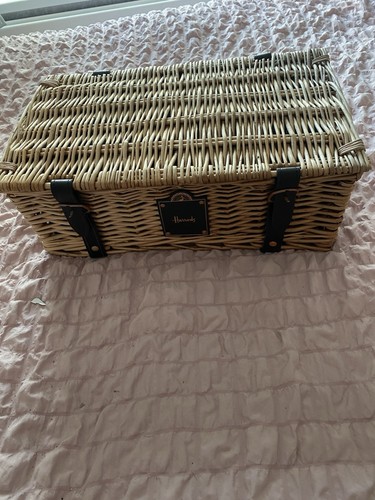 Harrods wicker picnic basket - wicker,