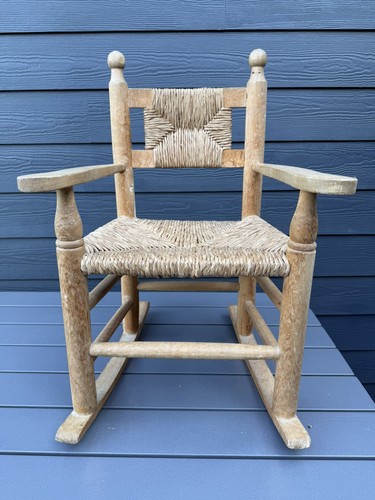 Child rocking chair 61cm - 61cm, x