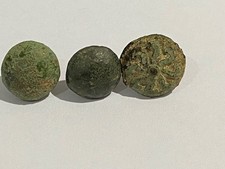 3 x Medieval Buttons 14th /