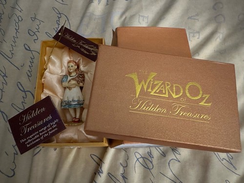 Wizard dorothy hidden - oz,