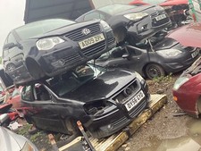 VW Volkswagen Polo 9n3 1198cc 1.2 Litre Petrol Black Window Clip Breaking