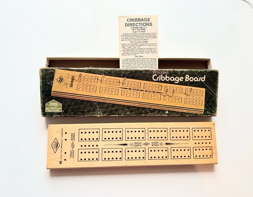 Vintage wooden cribbage - , board