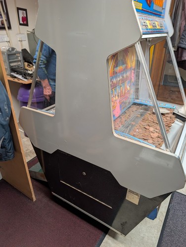 Double sided coin - sided, pusher