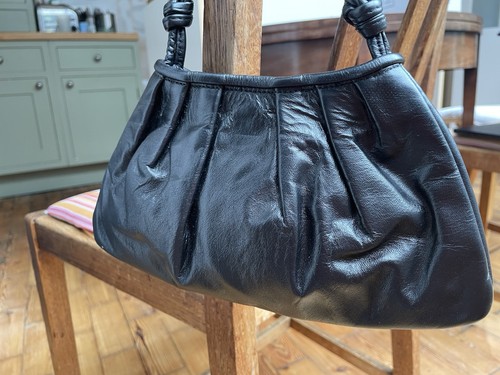Black vintage pringle - black, scotland