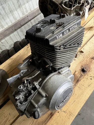 Suzuki gt250 250 - suzuki, gt