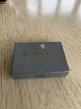 VINTAGE CLOVER JAPANESE KOMAI DESIGN MUSICAL WORKING POWDER COMPACT 