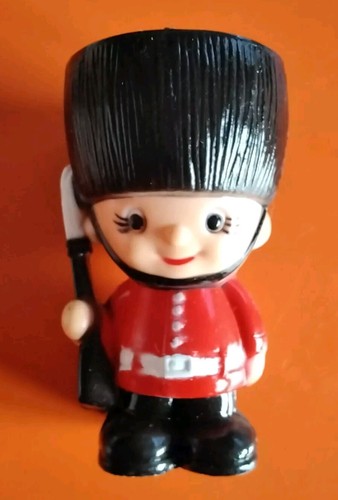 Vintage retro 1970s - 1970s, egg