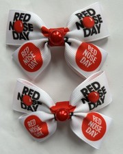 2 Girls Red Nose Day/ Comic