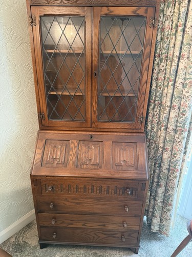 Jaycee dark oak display - jaycee,