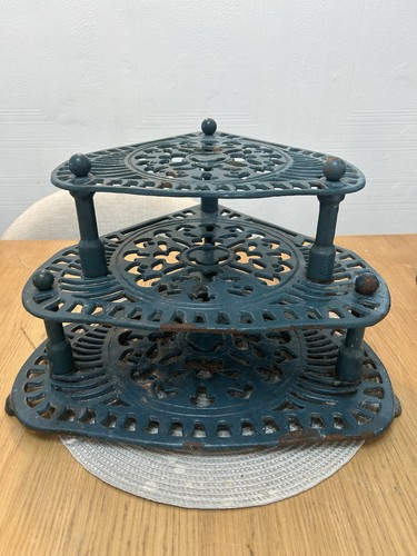 Vintage green cast - green, cast-vintage