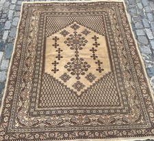 A DAZZLING OLD HANDMADE TRADITIONAL MOROCCO ORIENTAL  RUG (225 x 170 cm)*