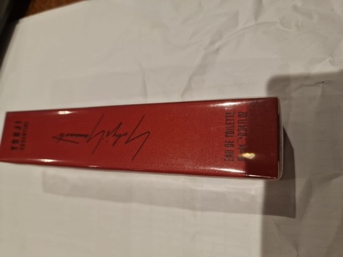 Yohji yamamoto essential - yohji,