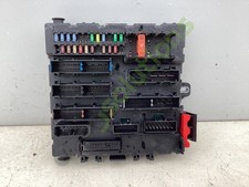 VAUXHALL Vectra C BCU BCM fuse box  13205774