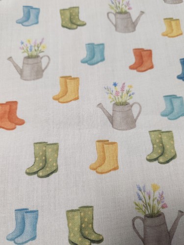 White with wellies garden