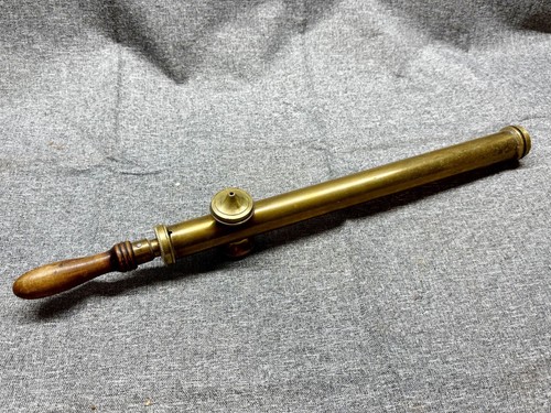 Antique brass garden - brass, pump