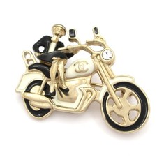 CHANEL - Gold Cream Black